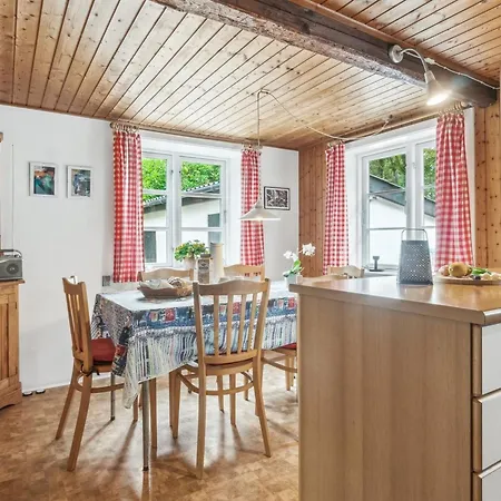 Vakantiehuis Rina - 250m From The Sea By Interhome *